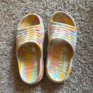 HOKA x FP Movement Ora Recovery Slides